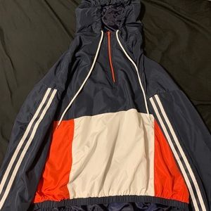 Pull-over windbreaker